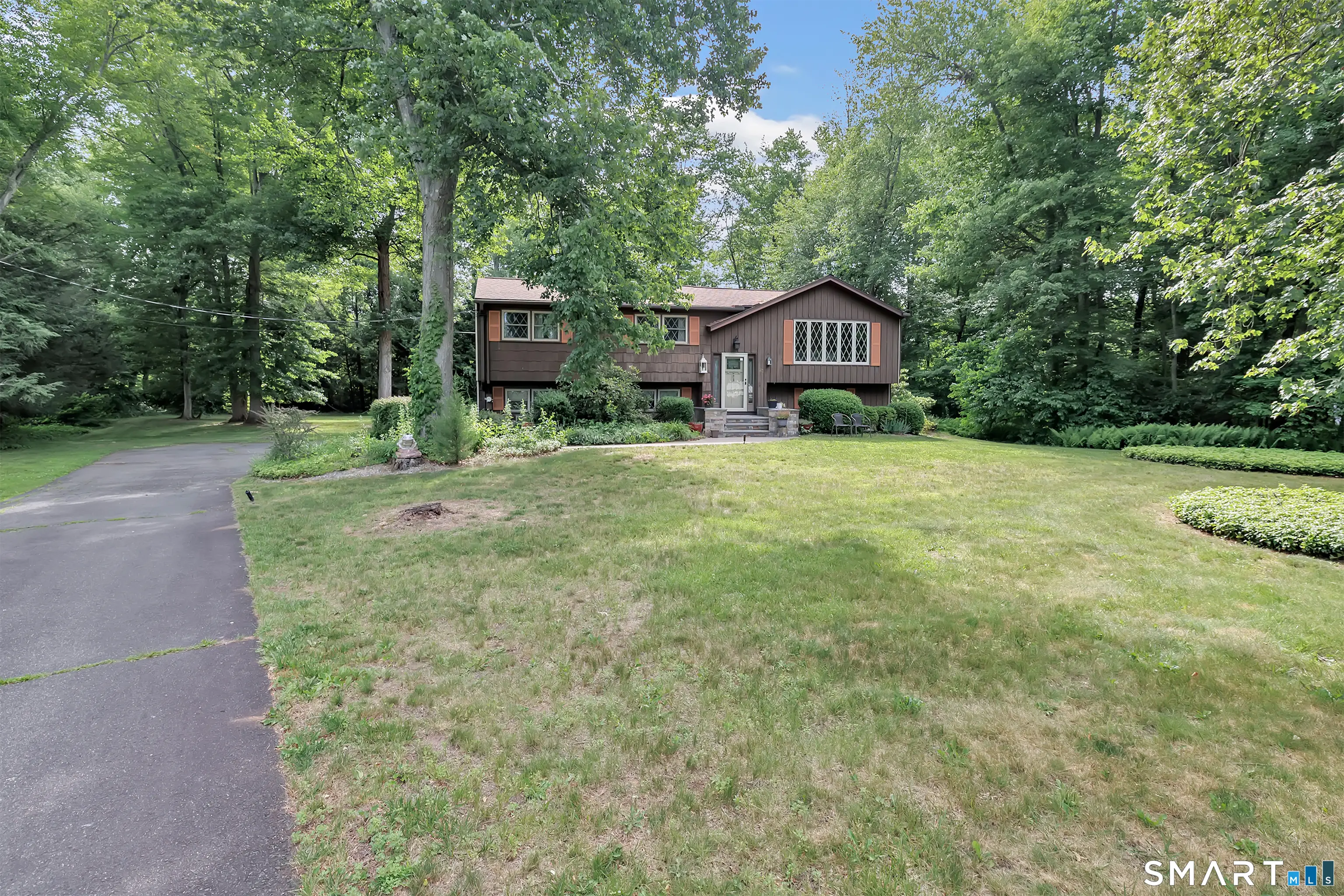 23 Leighton Court, North Haven