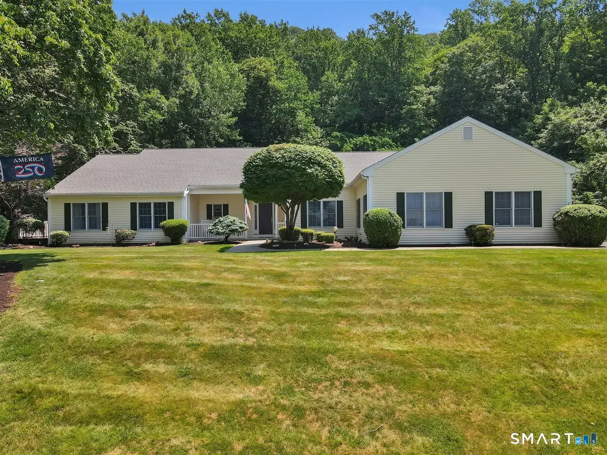 270 Copper Ridge Road, Southington