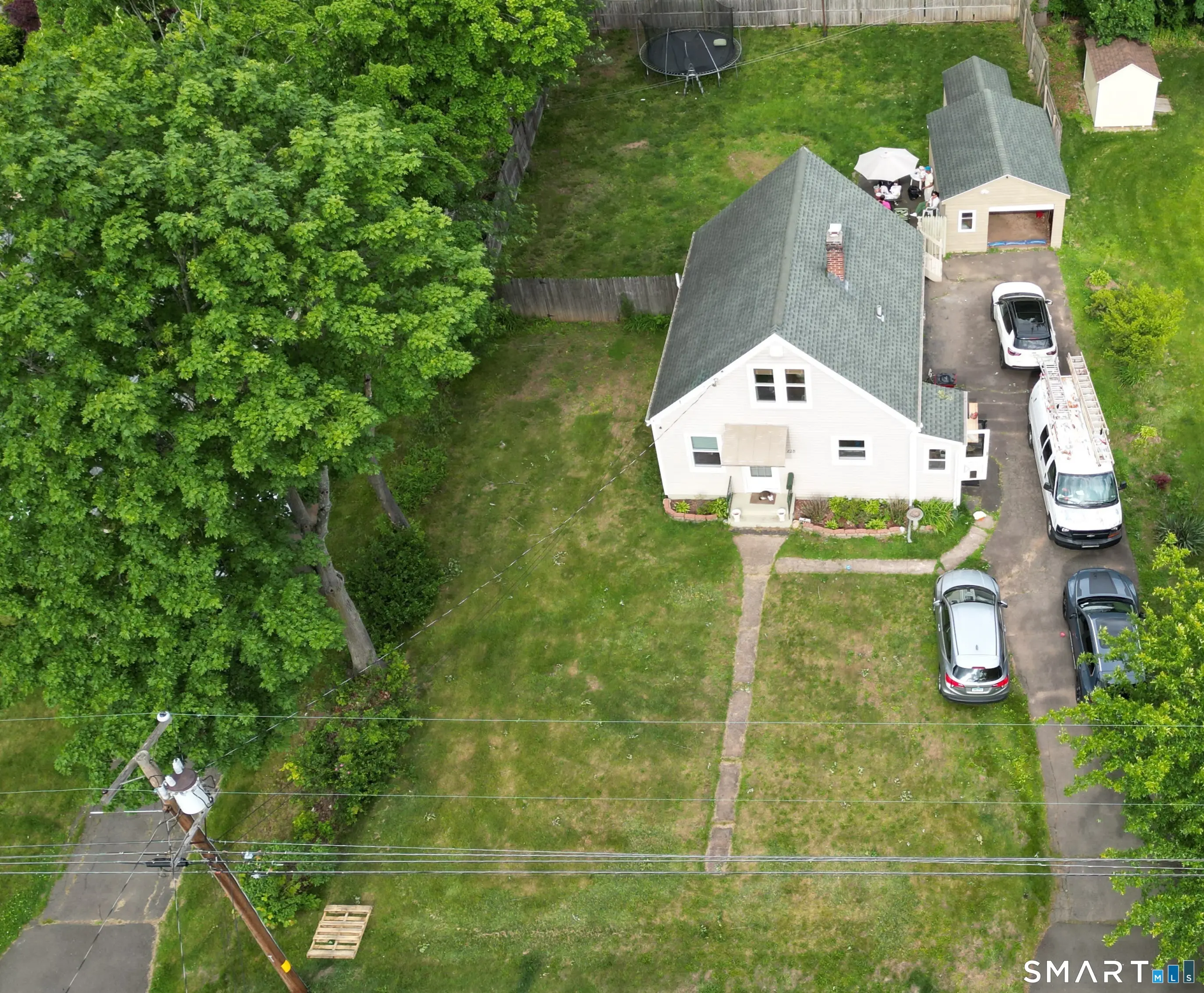 228 Douglas Drive, Meriden