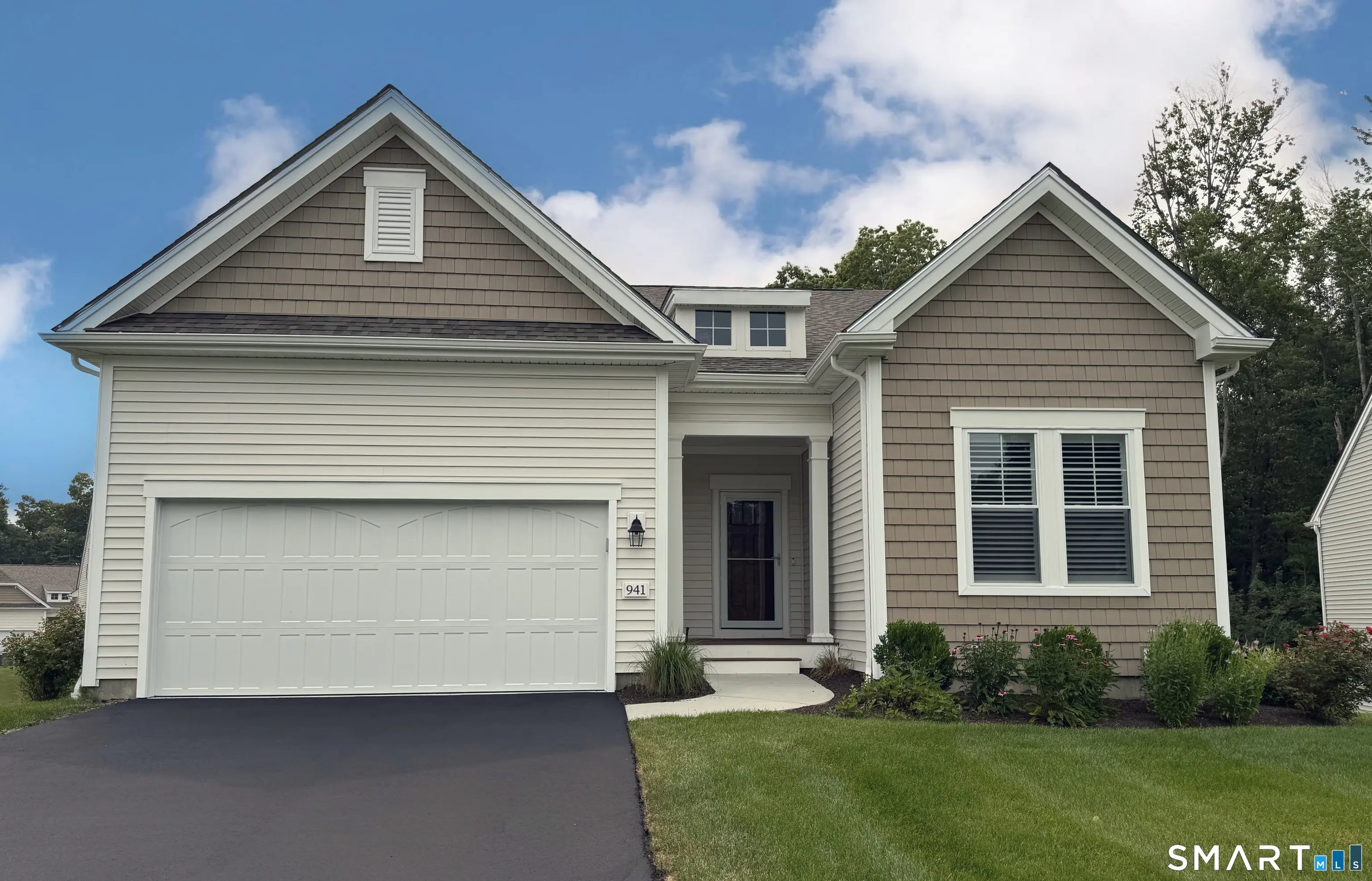 941 Mackenzie Lane 941, Oxford