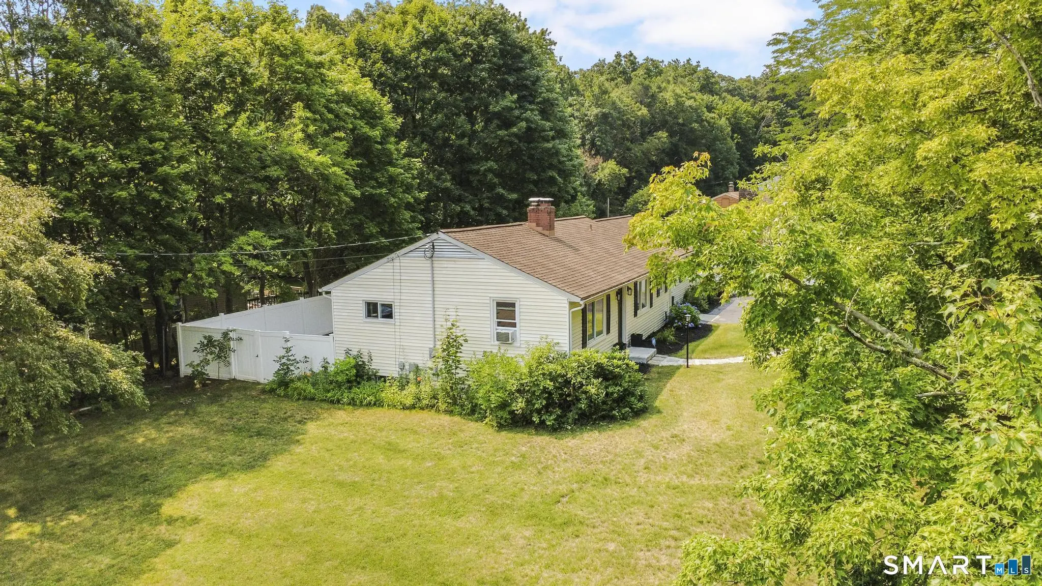 51 Mohawk Drive, Wallingford