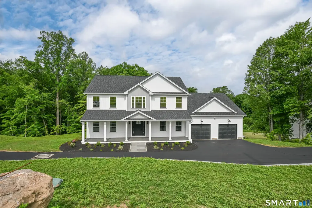 1427 Monroe Turnpike, Monroe