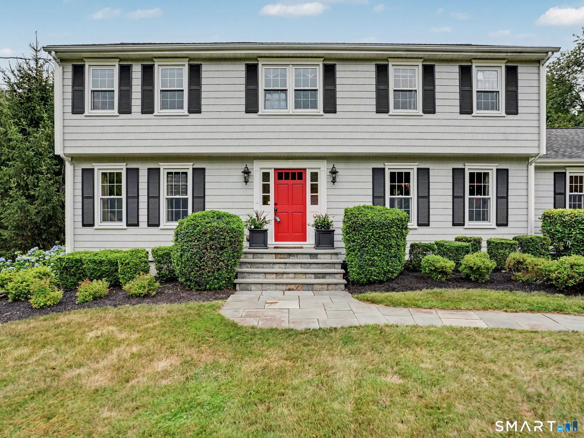 16 Mallett Drive, Trumbull