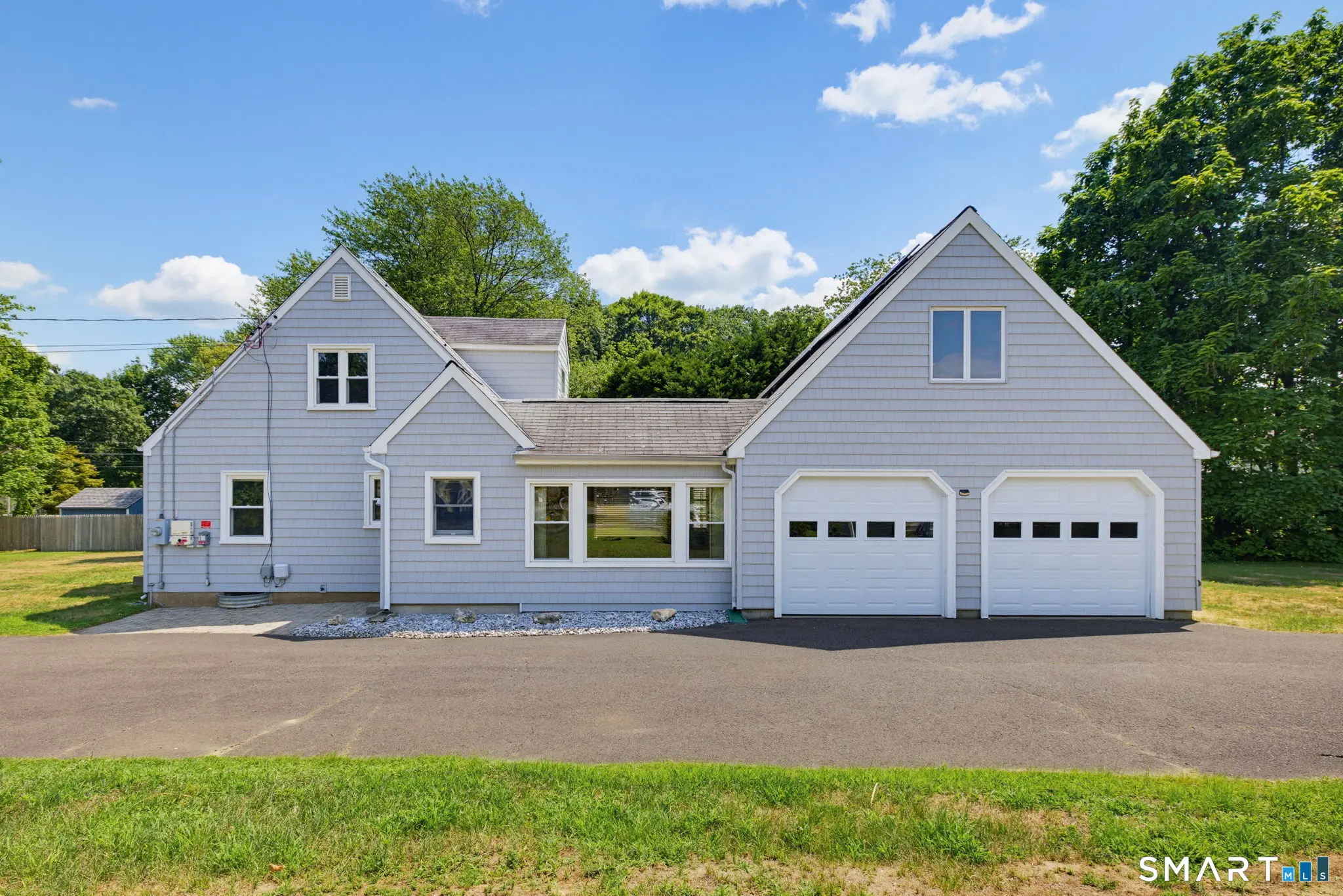 1485 Suffield Street, Suffield