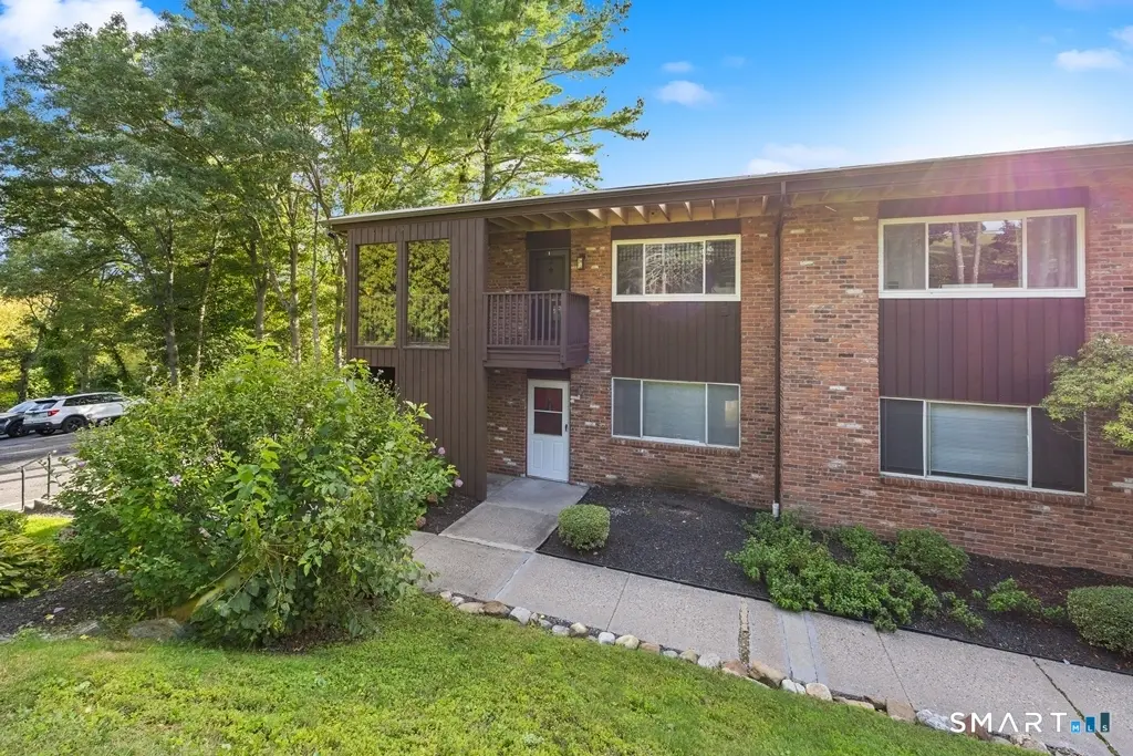 264 Lyman Road 1-1, Wolcott