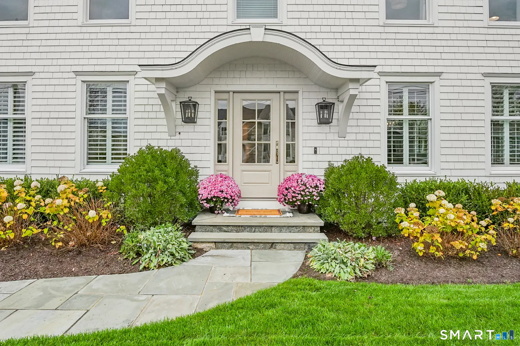 16 Island Way, Westport