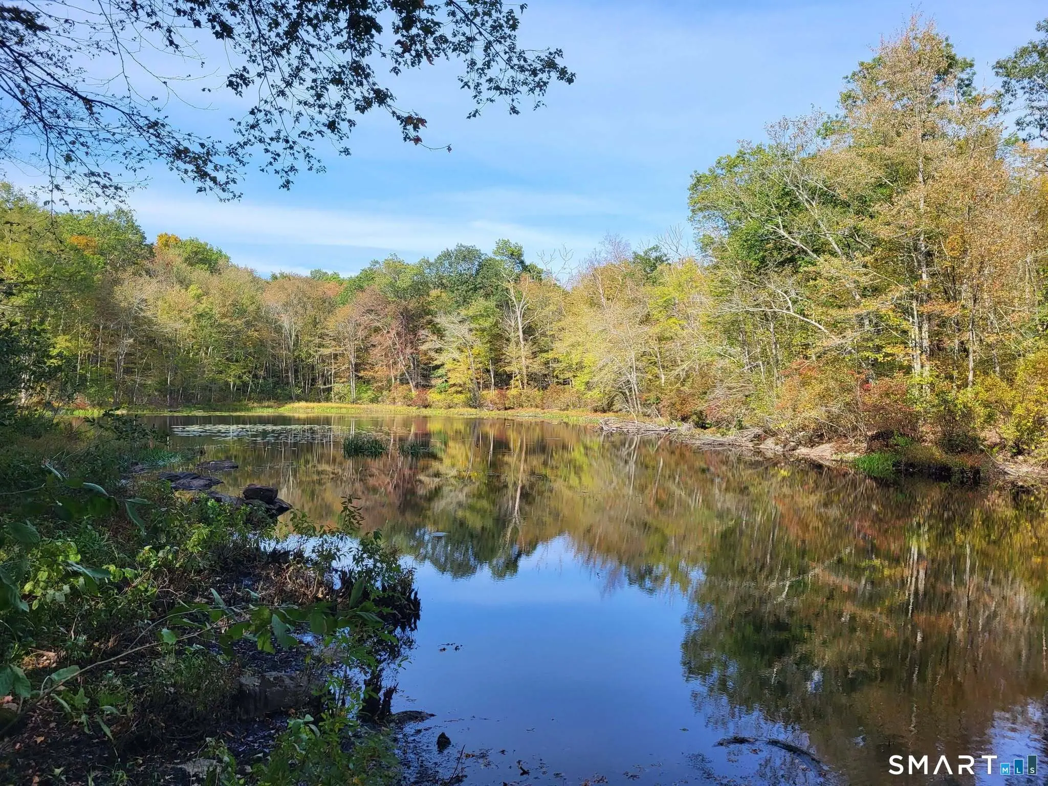 305 Tripp Hollow Road, Brooklyn