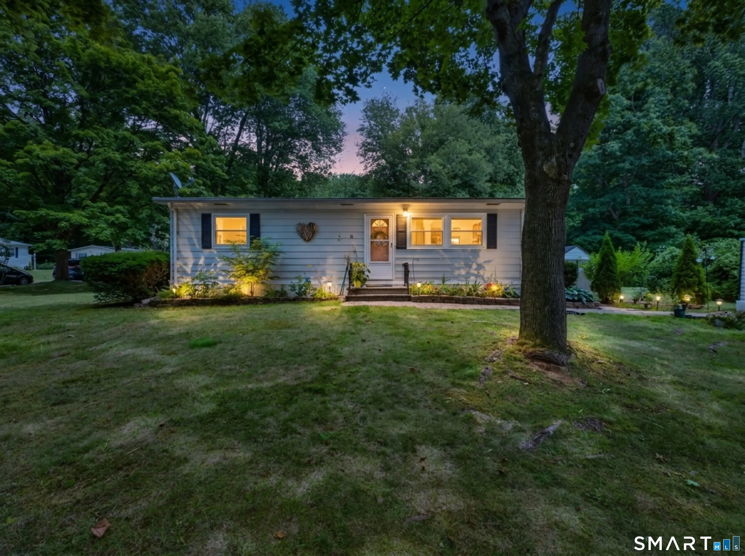 18 Old Forge Road, Westbrook