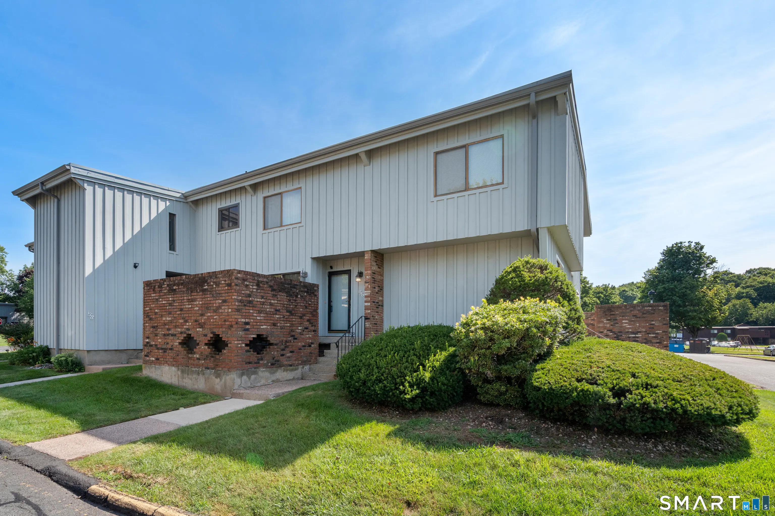 136 Webster Court 136, Newington