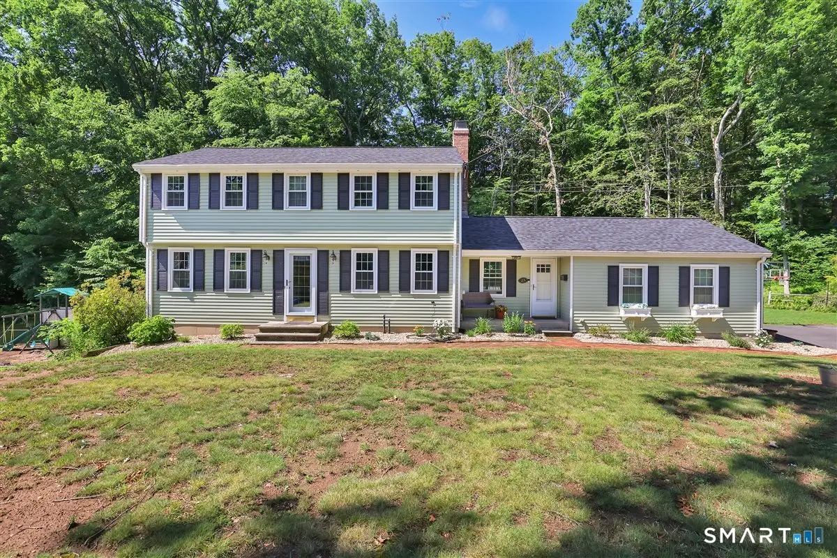 25 Silversmith Road, Farmington