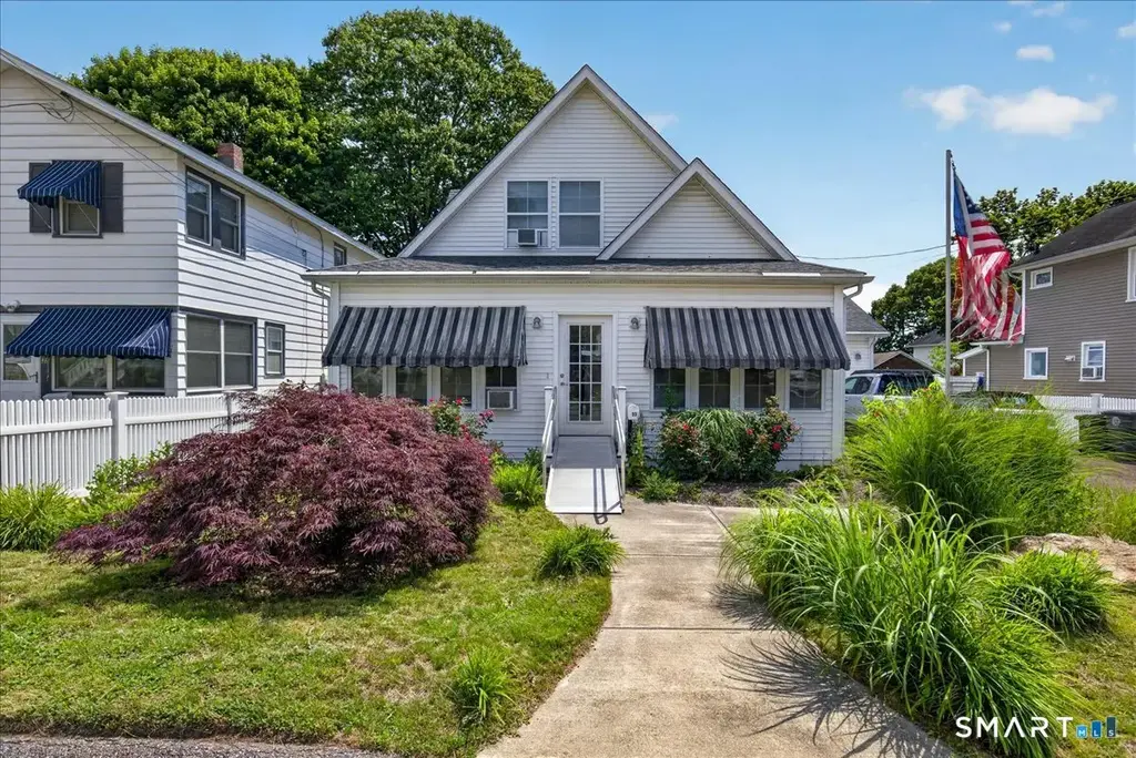 33 Warren Street, Milford