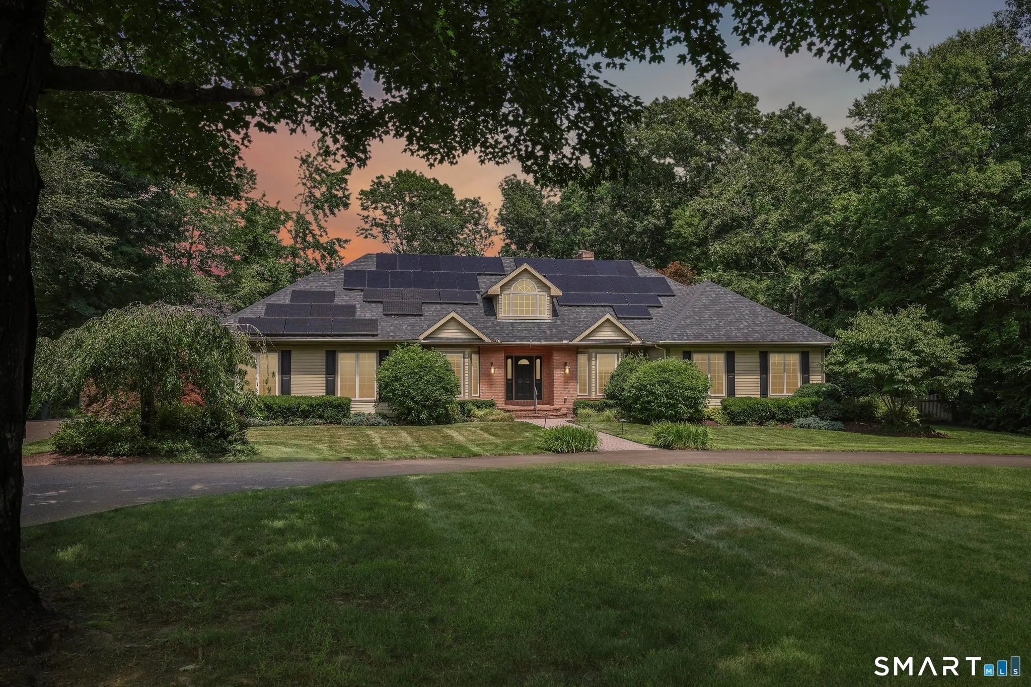 72 Strawberry Hill Road, Madison
