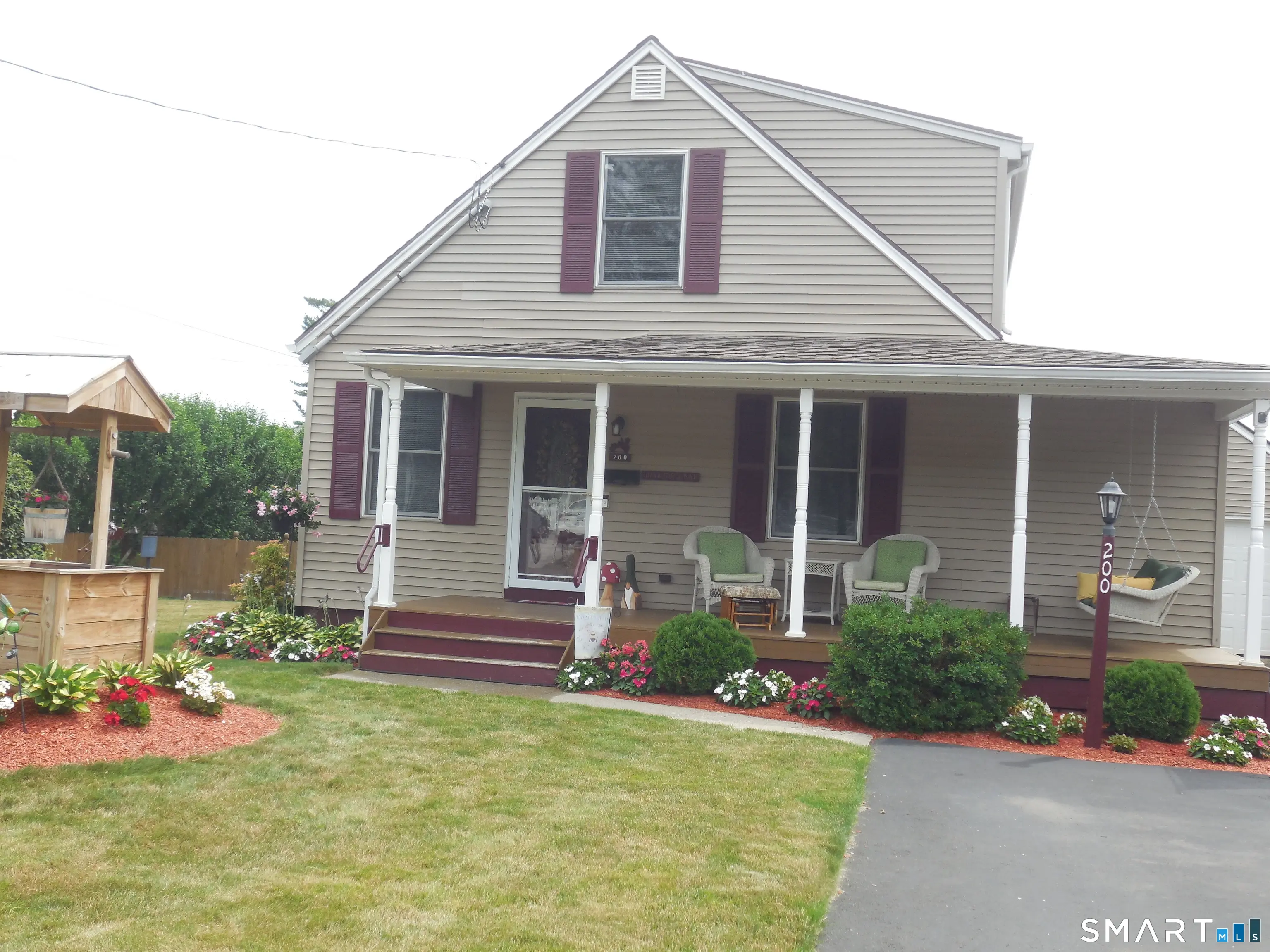 200 Douglas Drive, Meriden