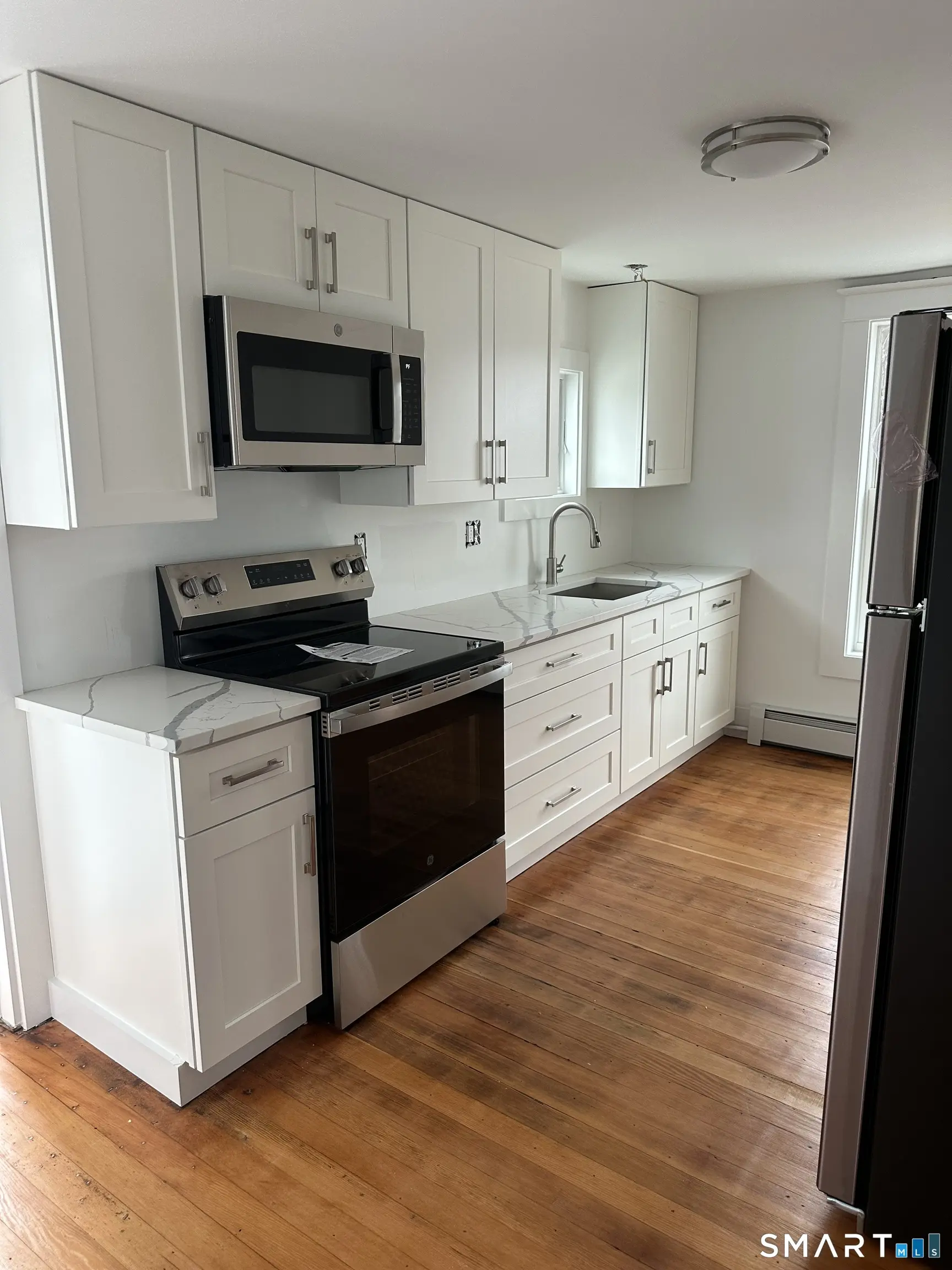295 Main Street 295, East Lyme