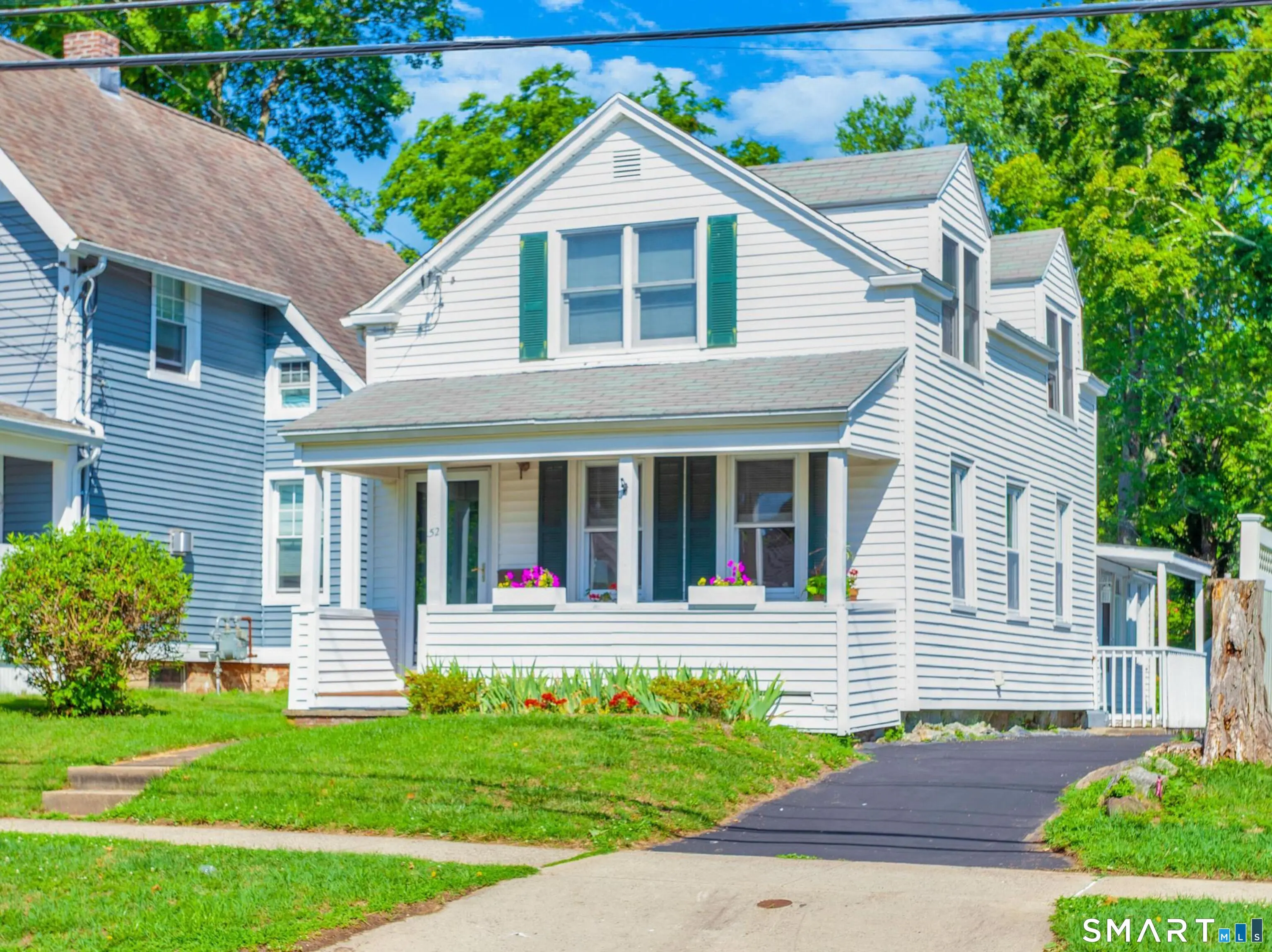 52 East Main Street, Branford