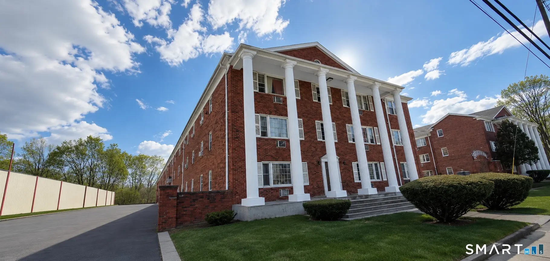509 Burnside Avenue A9, East Hartford