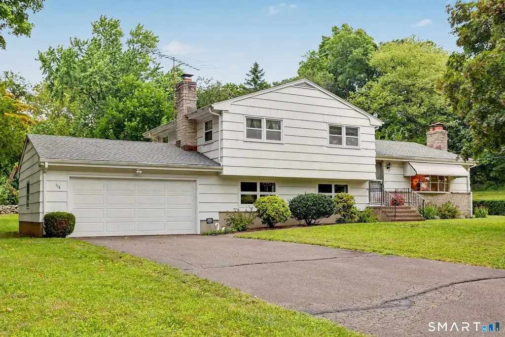 116 Campbell Road, Trumbull