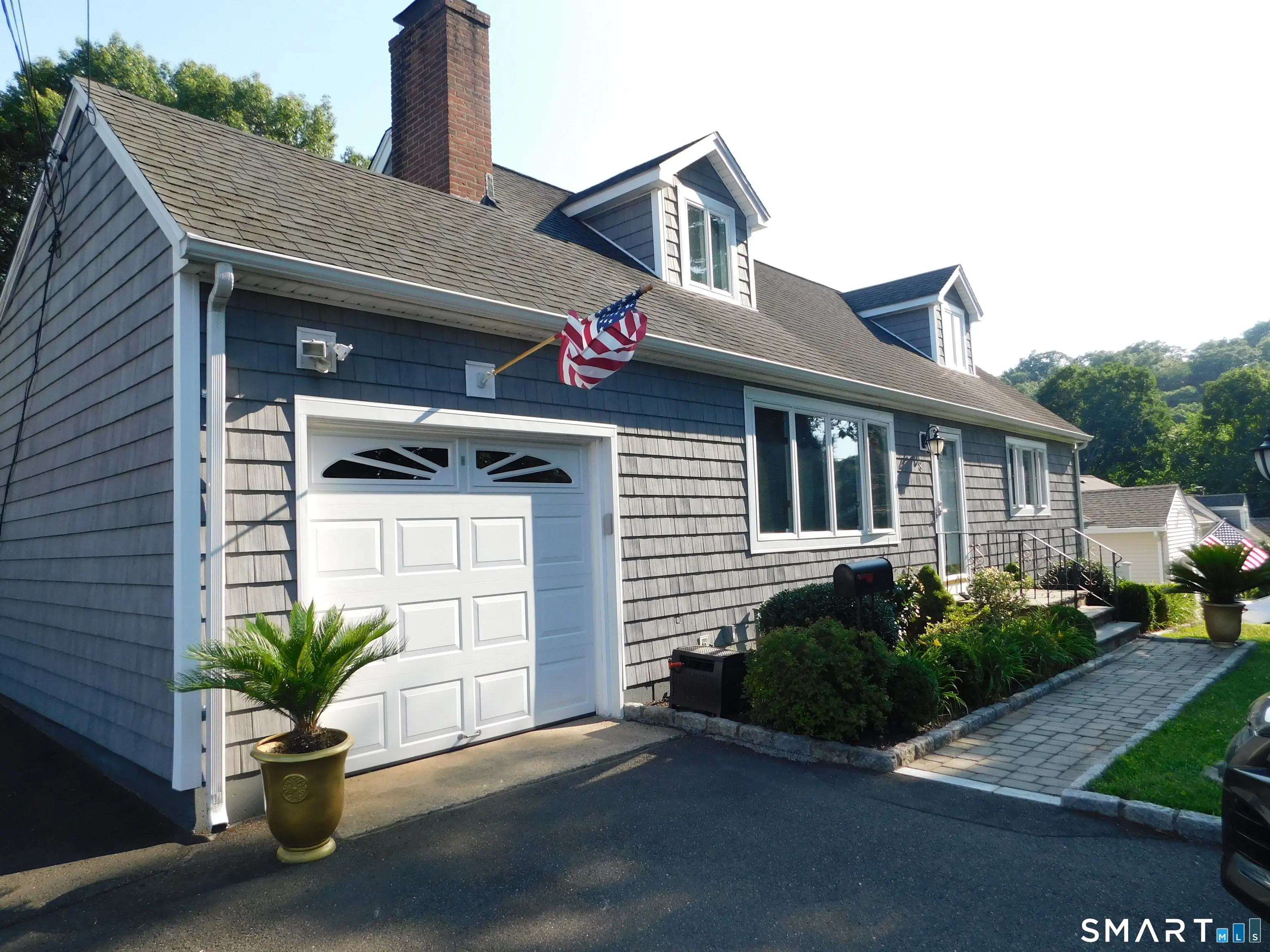 8 Tilden Road, Danbury