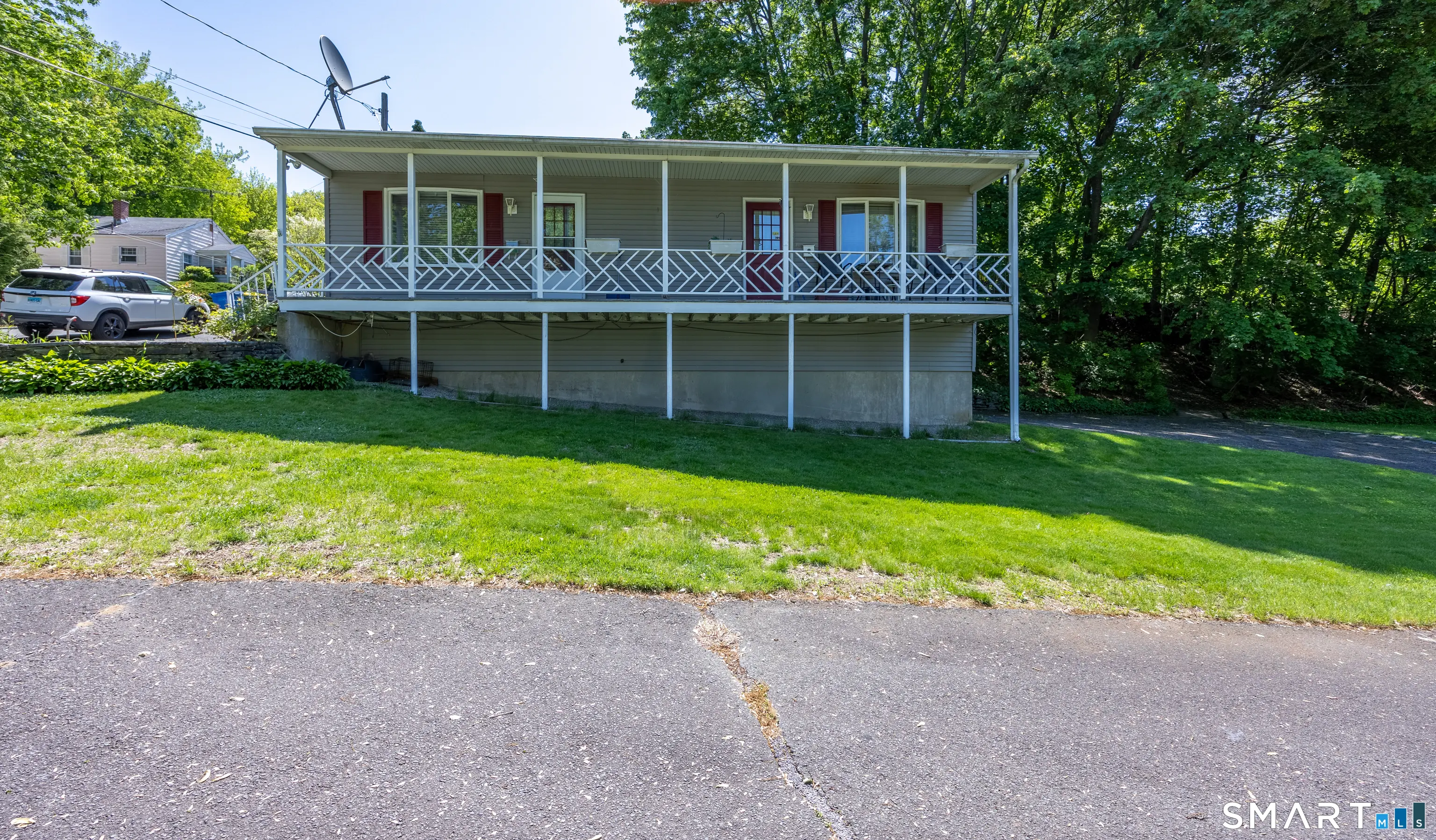51 Sunbeam Avenue, Waterbury