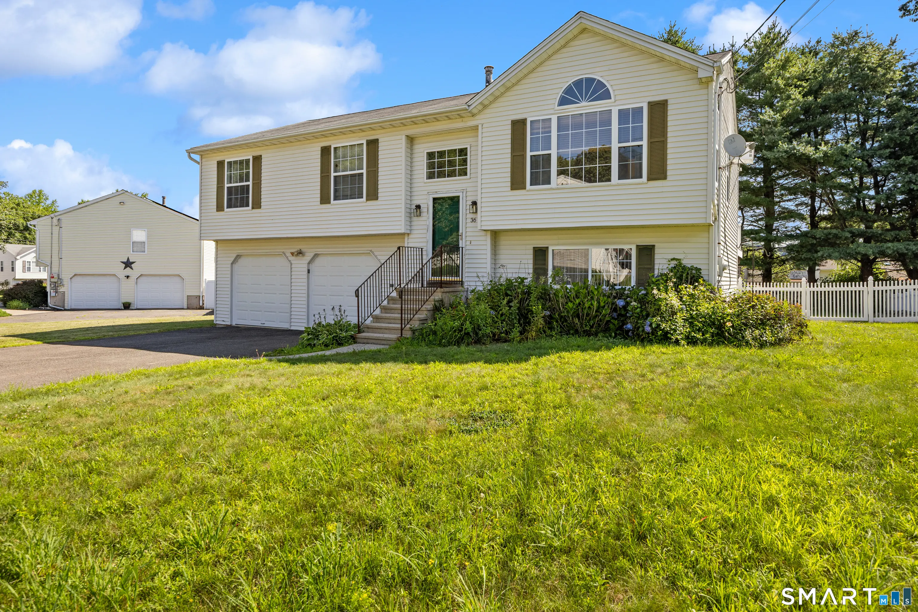 36 Marsh Hill Road, Naugatuck