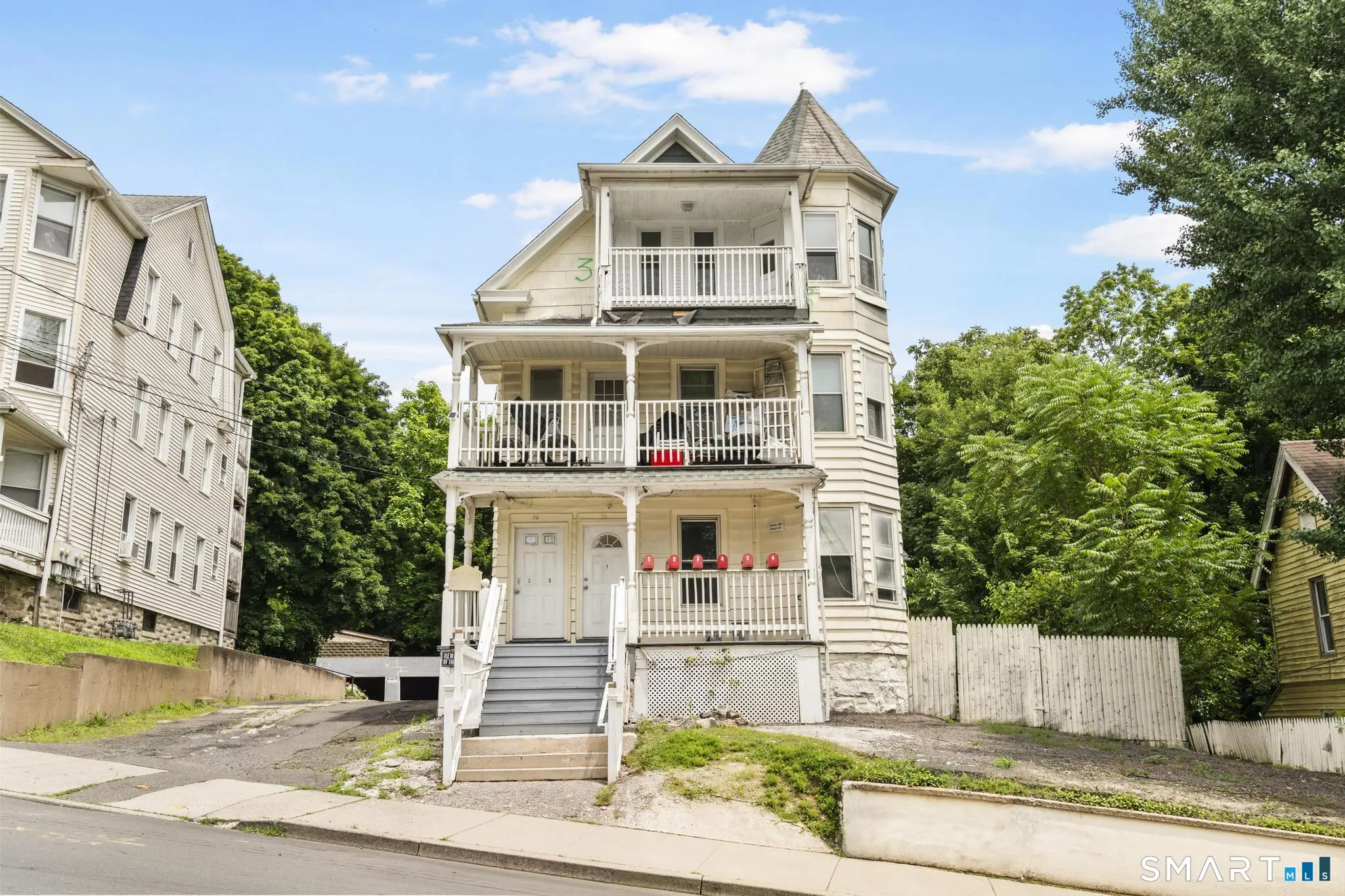 96 Hill Street, Waterbury
