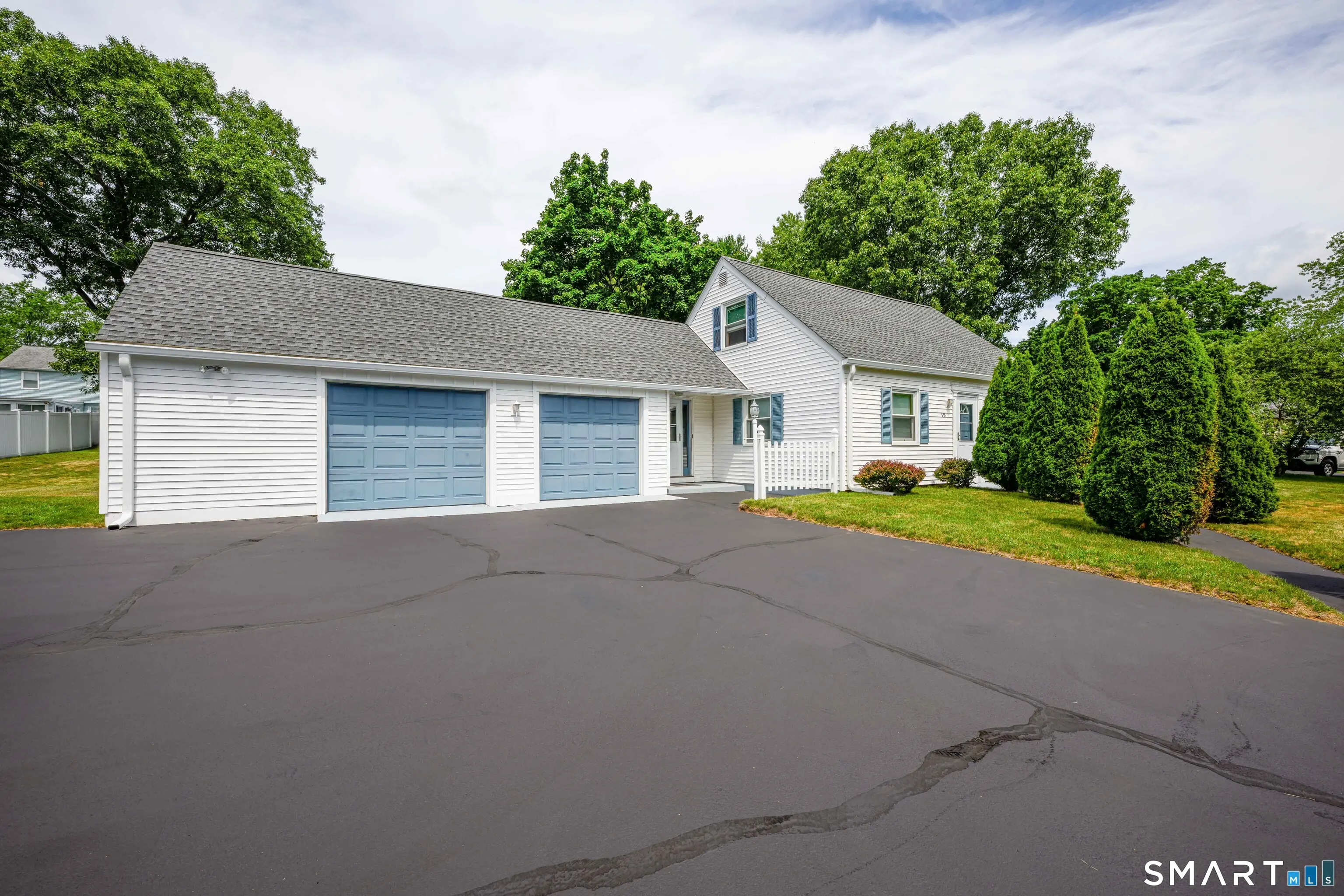 93 Pool Road, North Haven