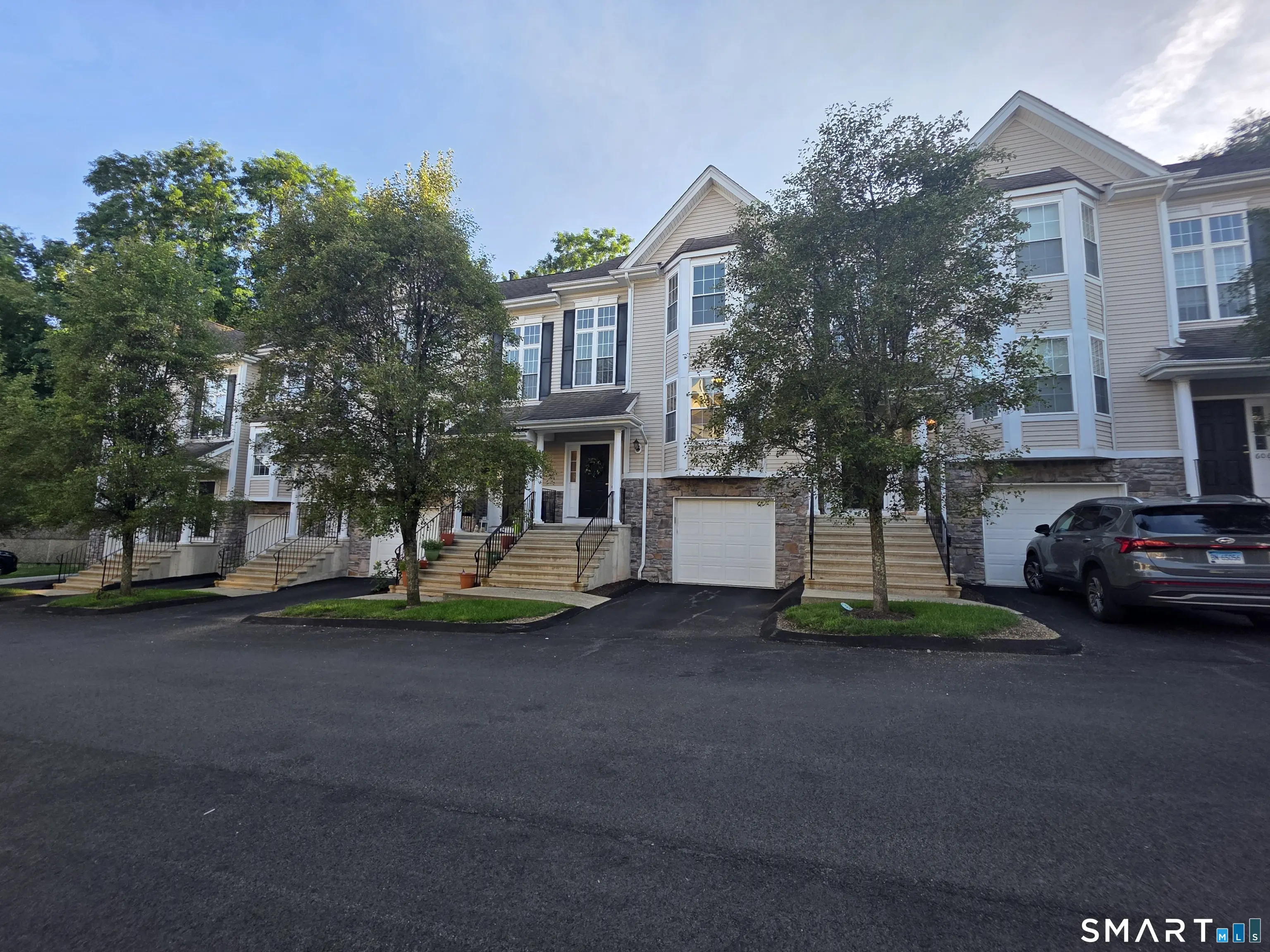 604 Sienna Drive 604, Danbury