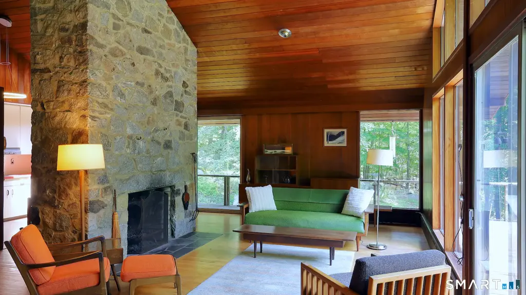 549 Branchville Road, Ridgefield