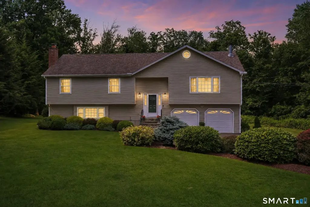 46 Doris Drive, Monroe