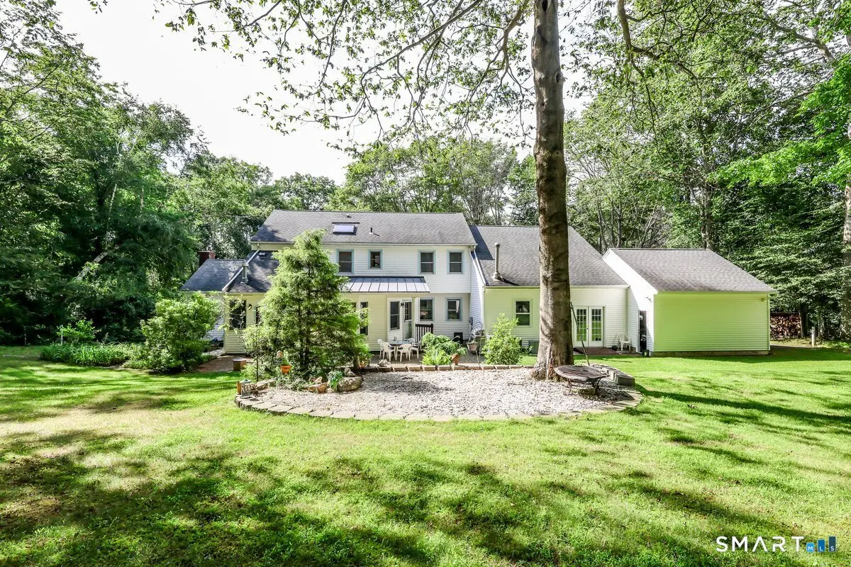 18 Stephanie Drive, New Milford
