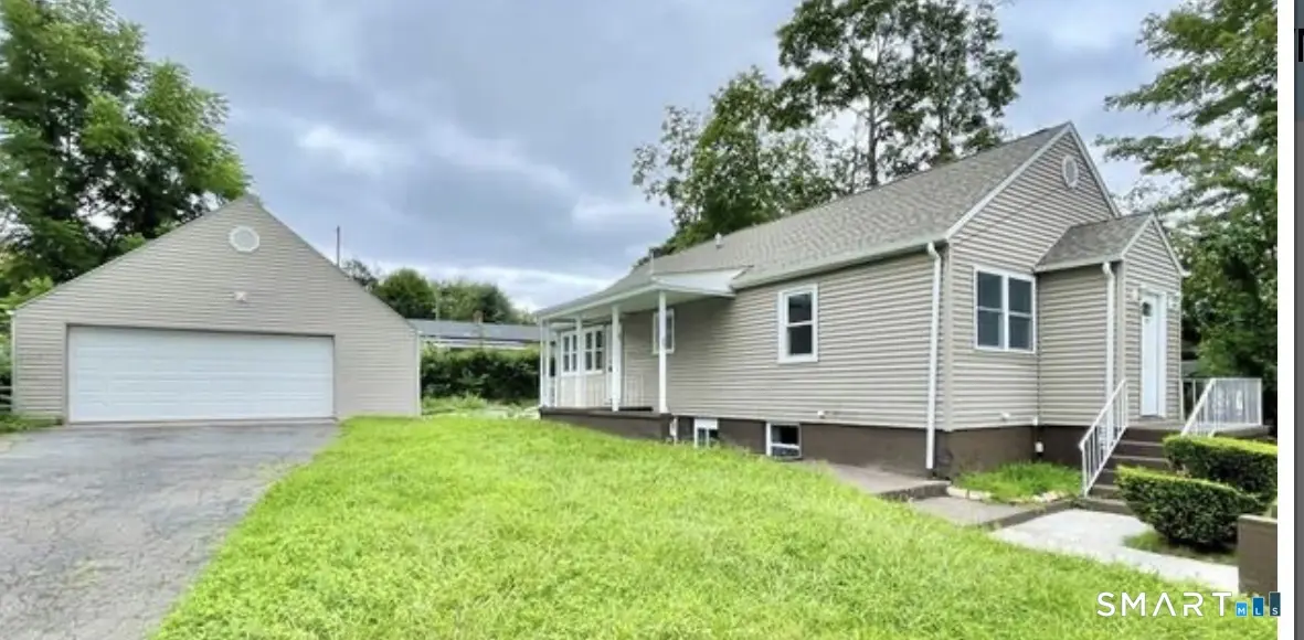 95 B Warner Street, Hamden