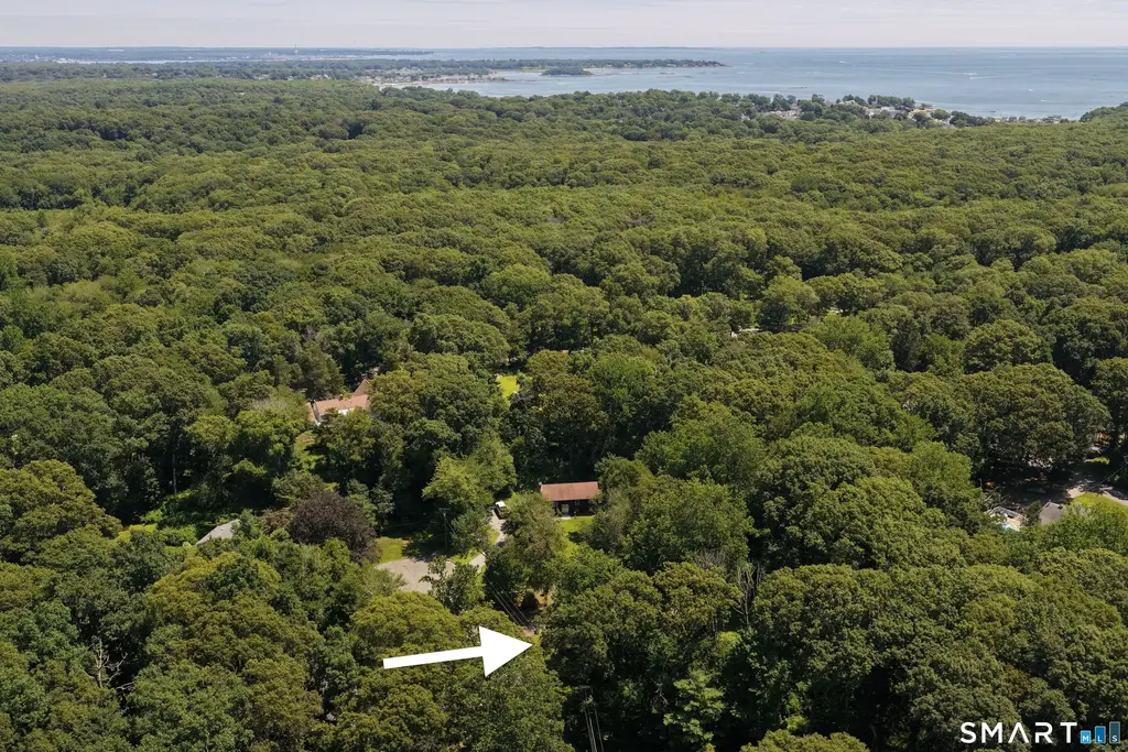 13 Victoria Lane, Old Lyme