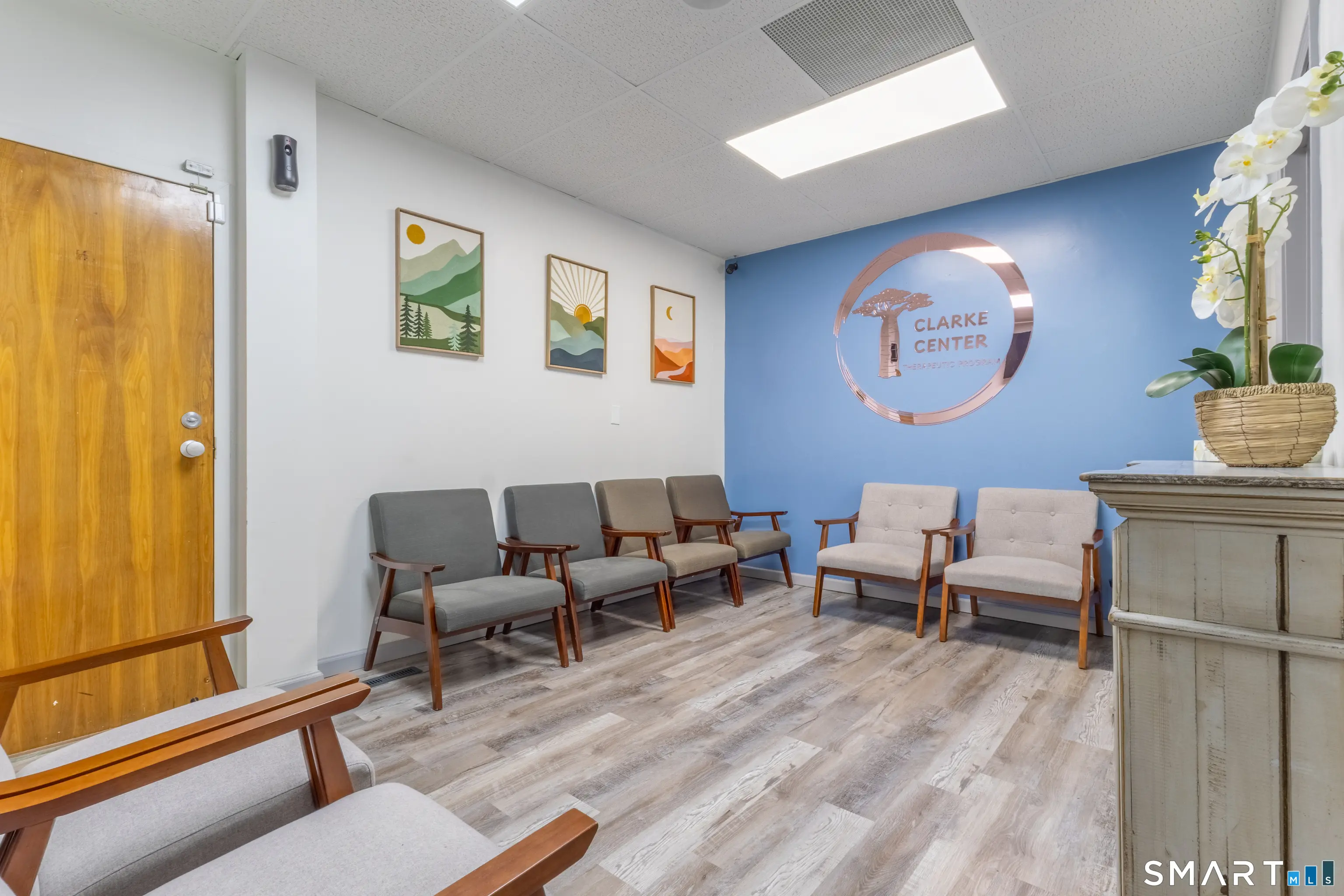 1389 West Main Street 306-302 Office #1, Waterbury
