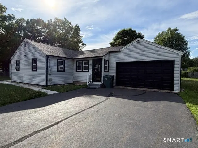 722 Allen Avenue, Cheshire
