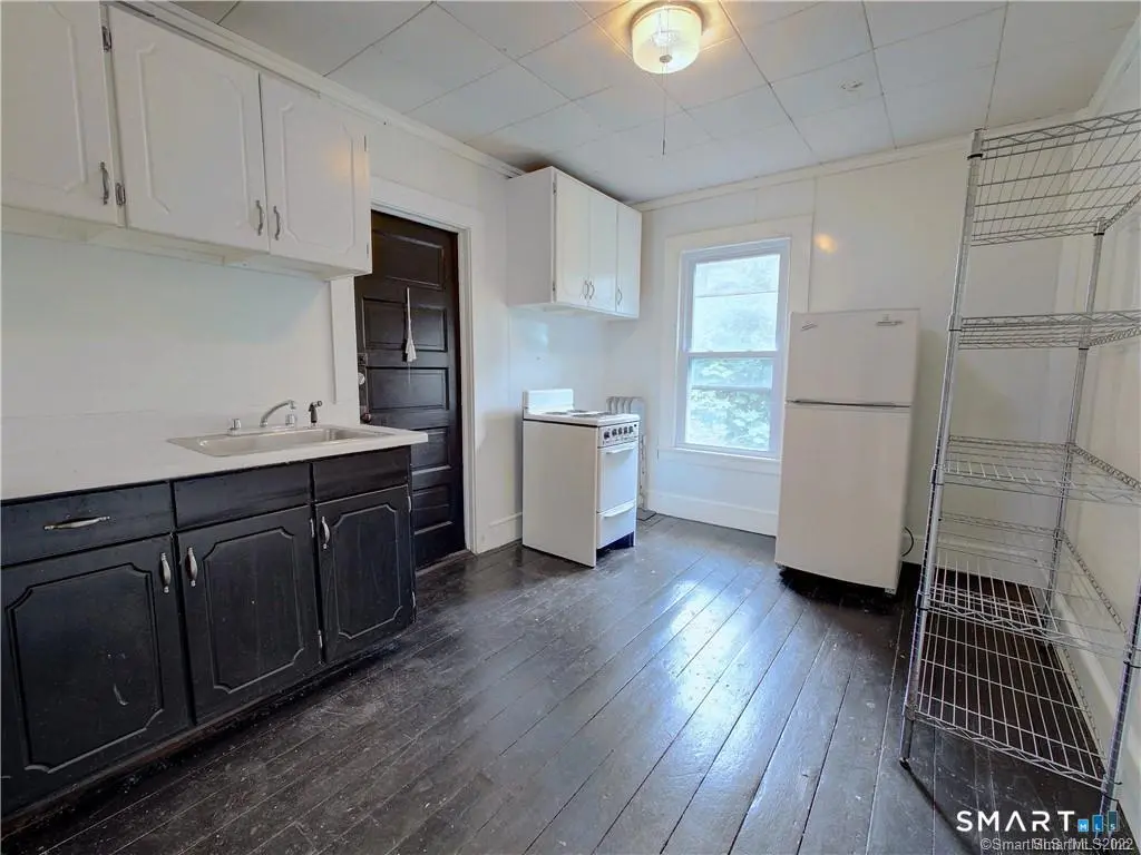 251 Williams Street 2, New London