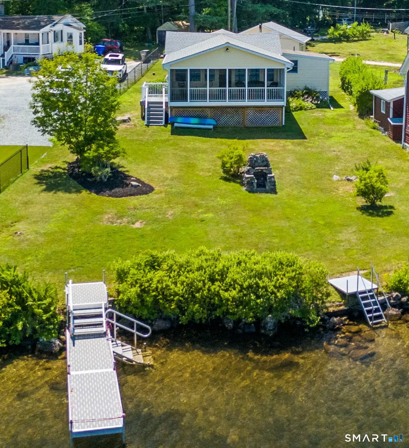 12 Private Grounds Road, Ellington