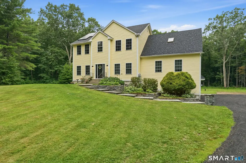73 North Burnham Highway, Lisbon