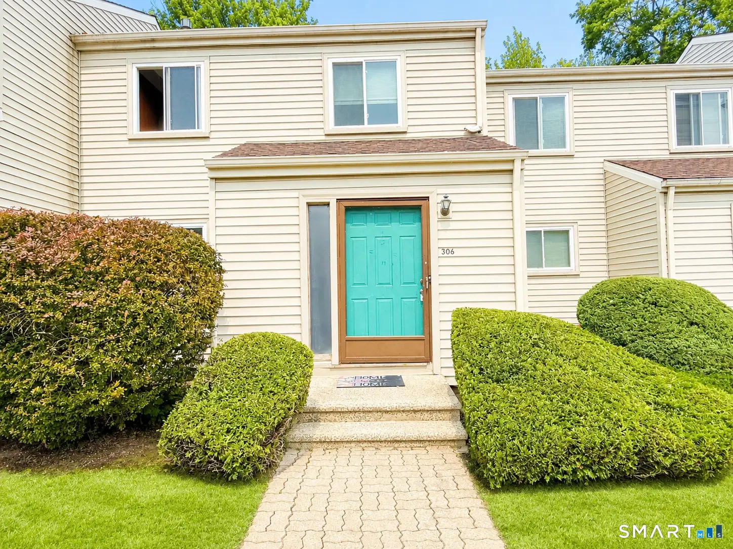 306 Village Drive 306, Torrington