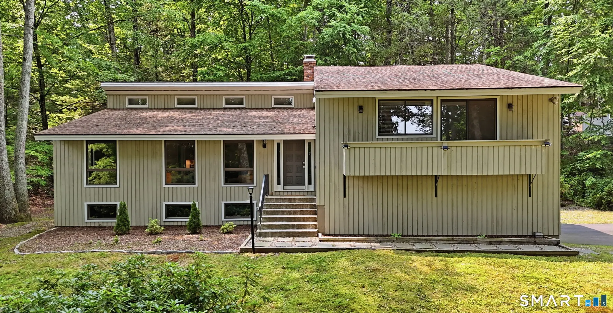 21 Hemlock Lane, Avon