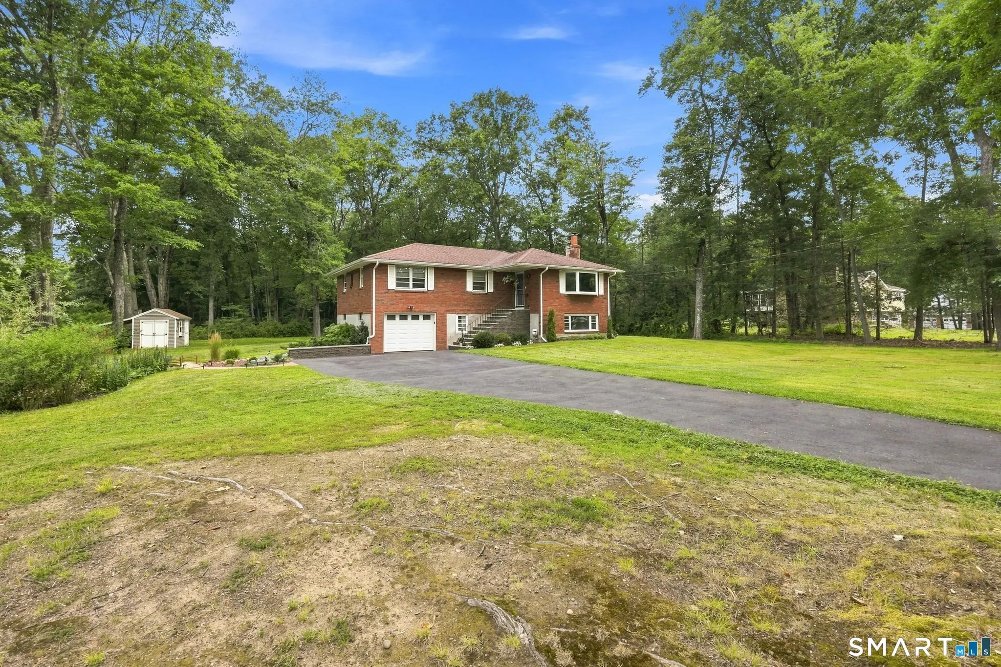 399 Foster Road, South Windsor