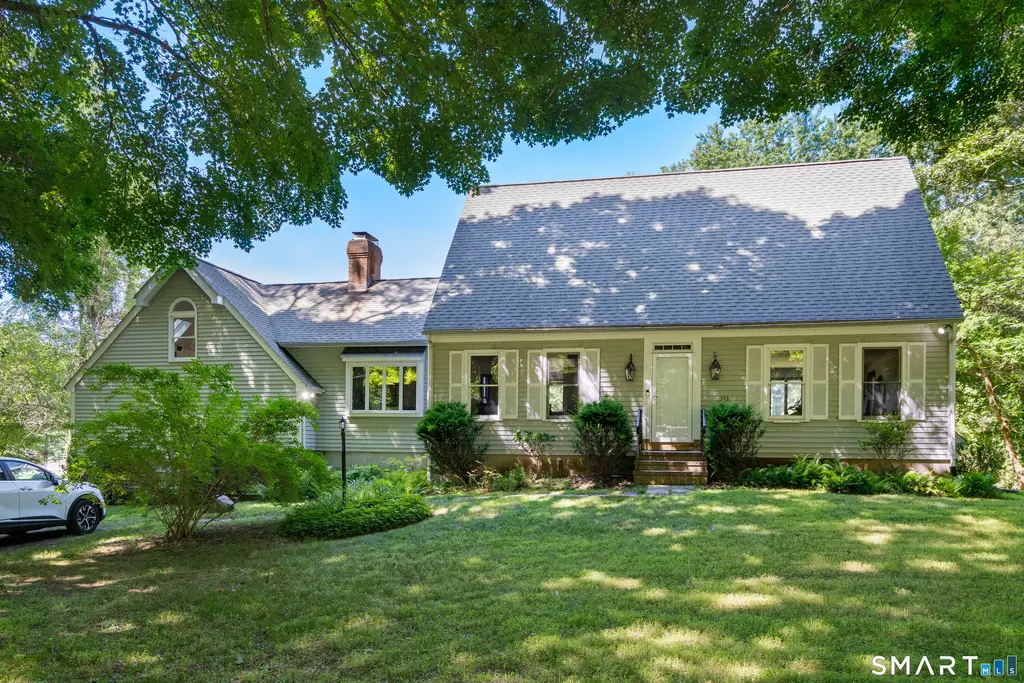 393 Copse Road, Madison