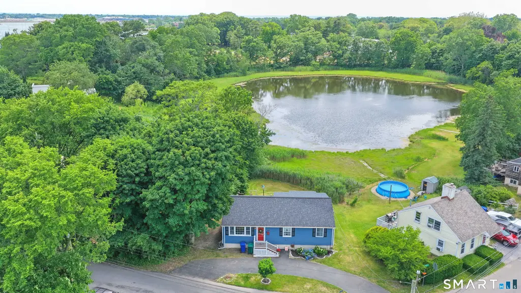 699 Selbys Pond Road, Stratford