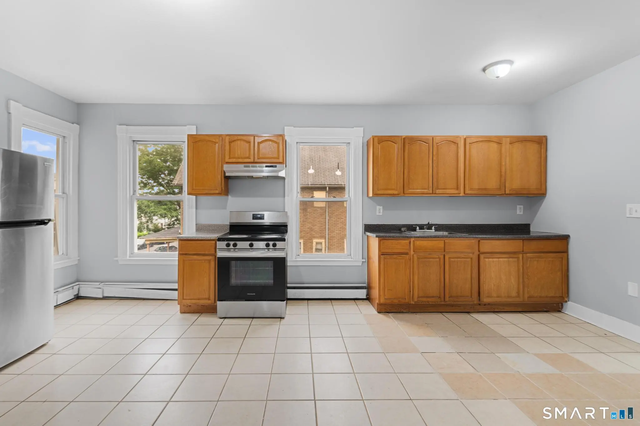 354 Poplar Street 2nd Flr, New Haven