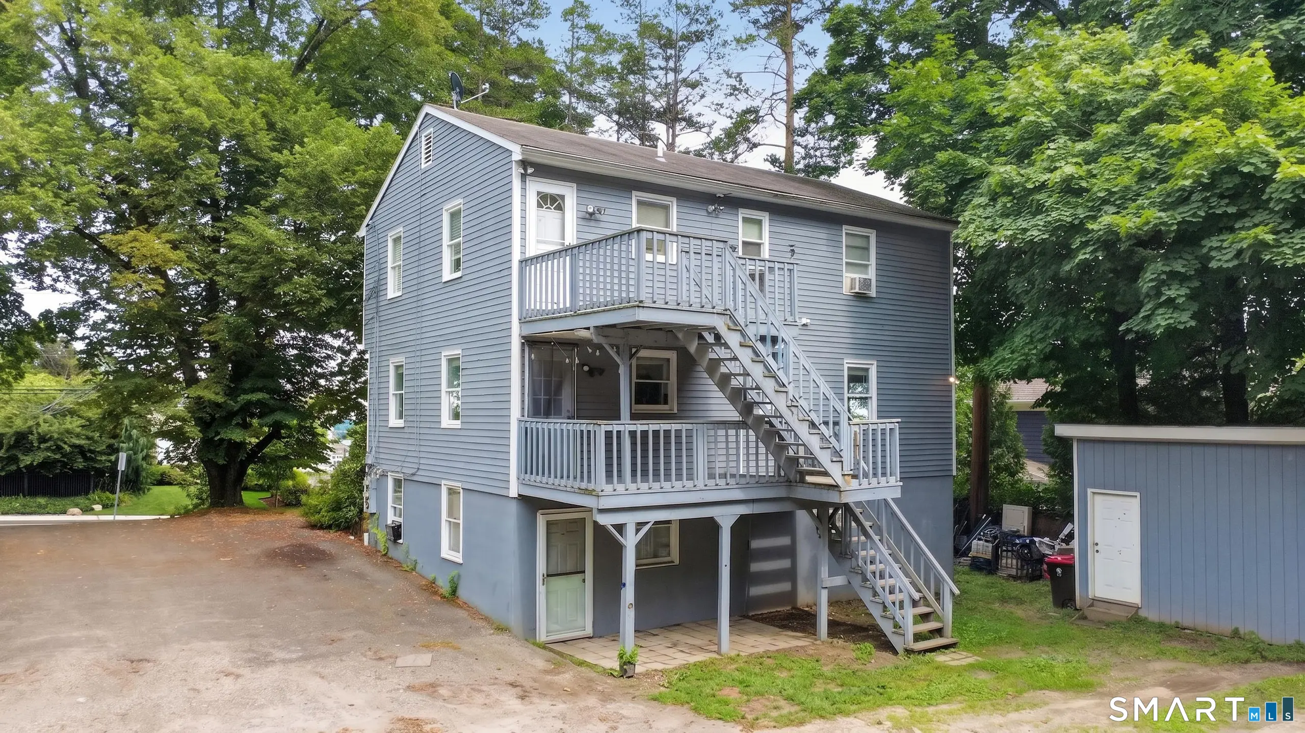 53 1/2 Elmwood Avenue, Norwalk