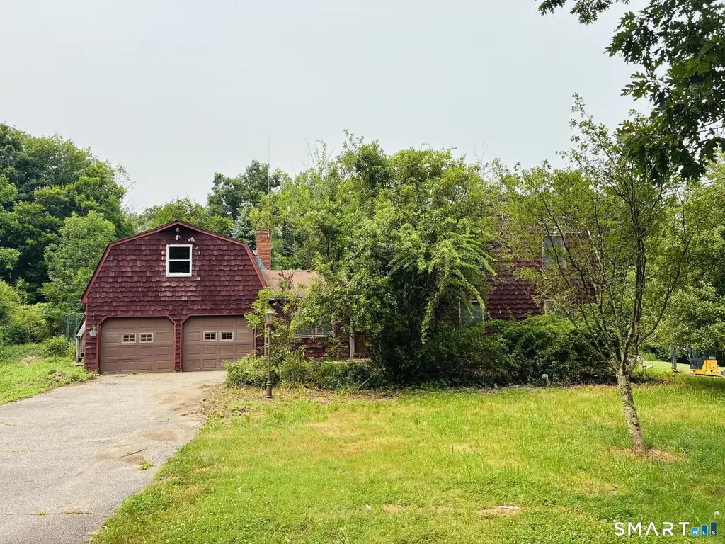 319 Lebanon Avenue, Lebanon