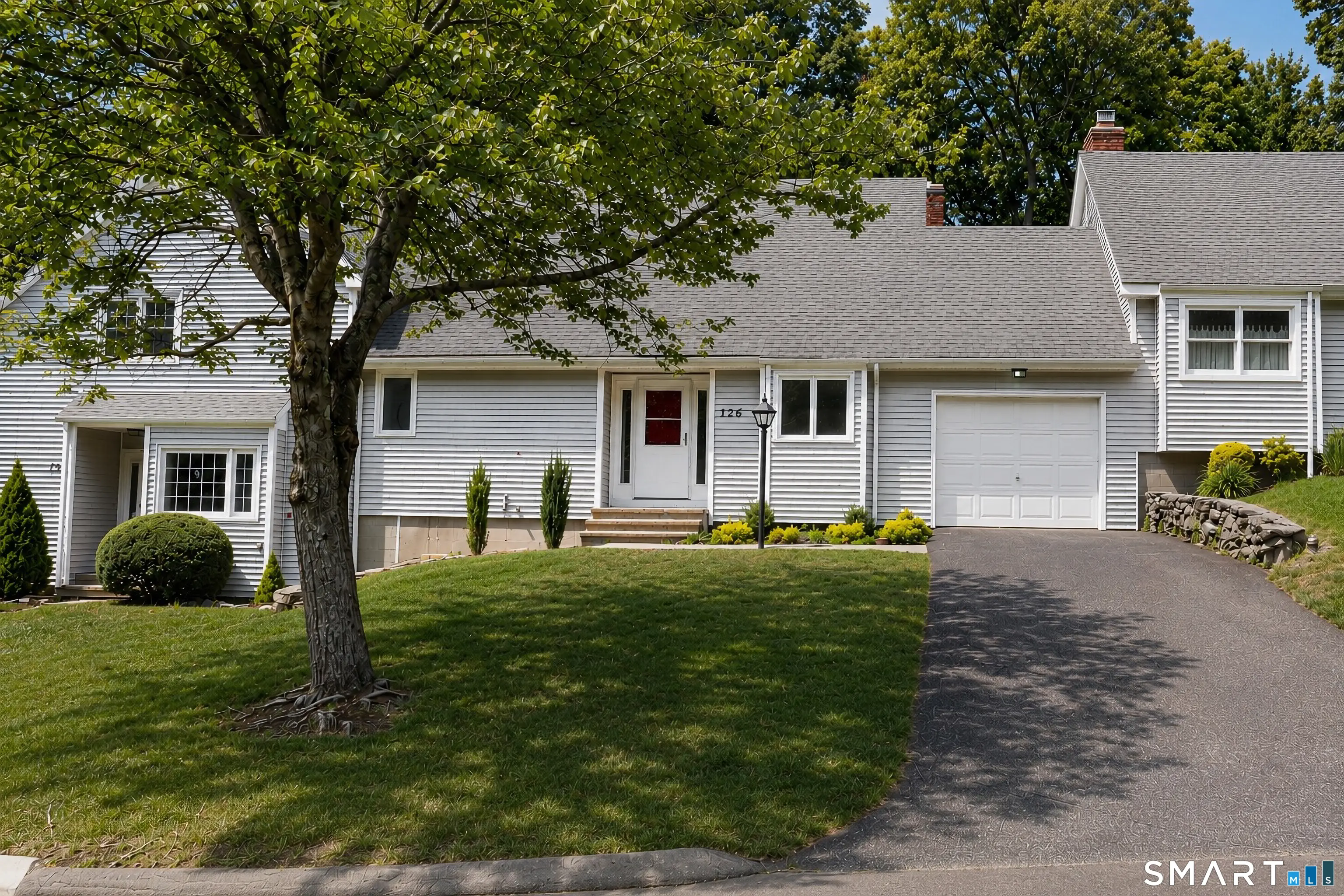 126 Hunters Creek 126, Shelton
