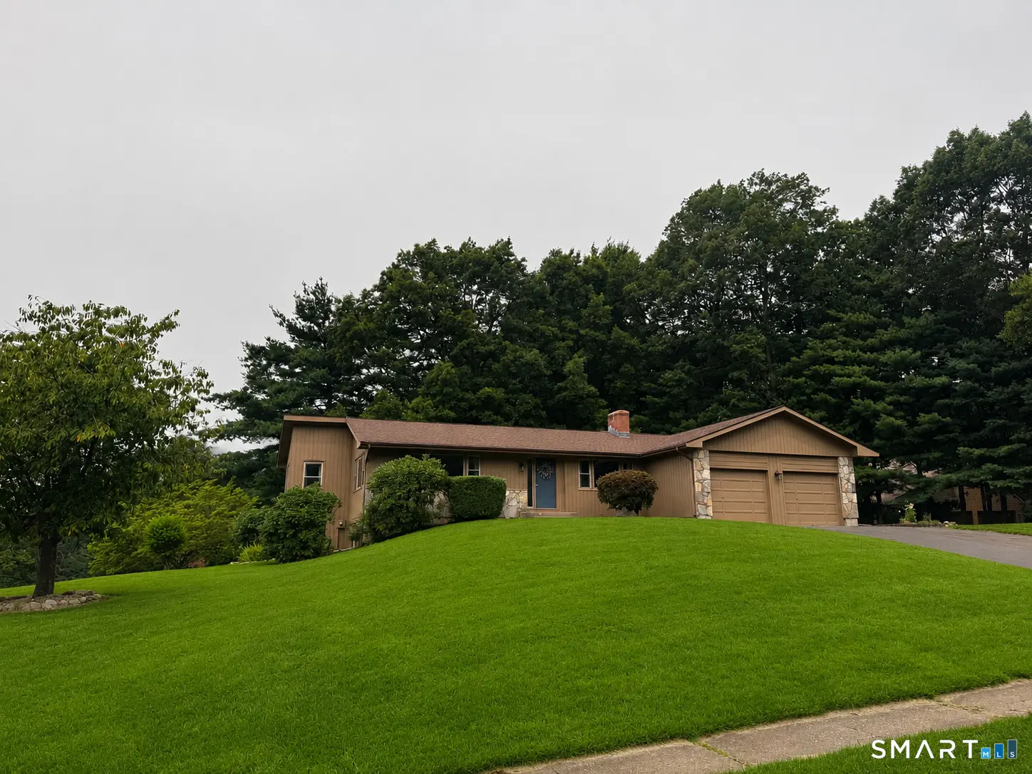 11 Mara Trail, South Windsor