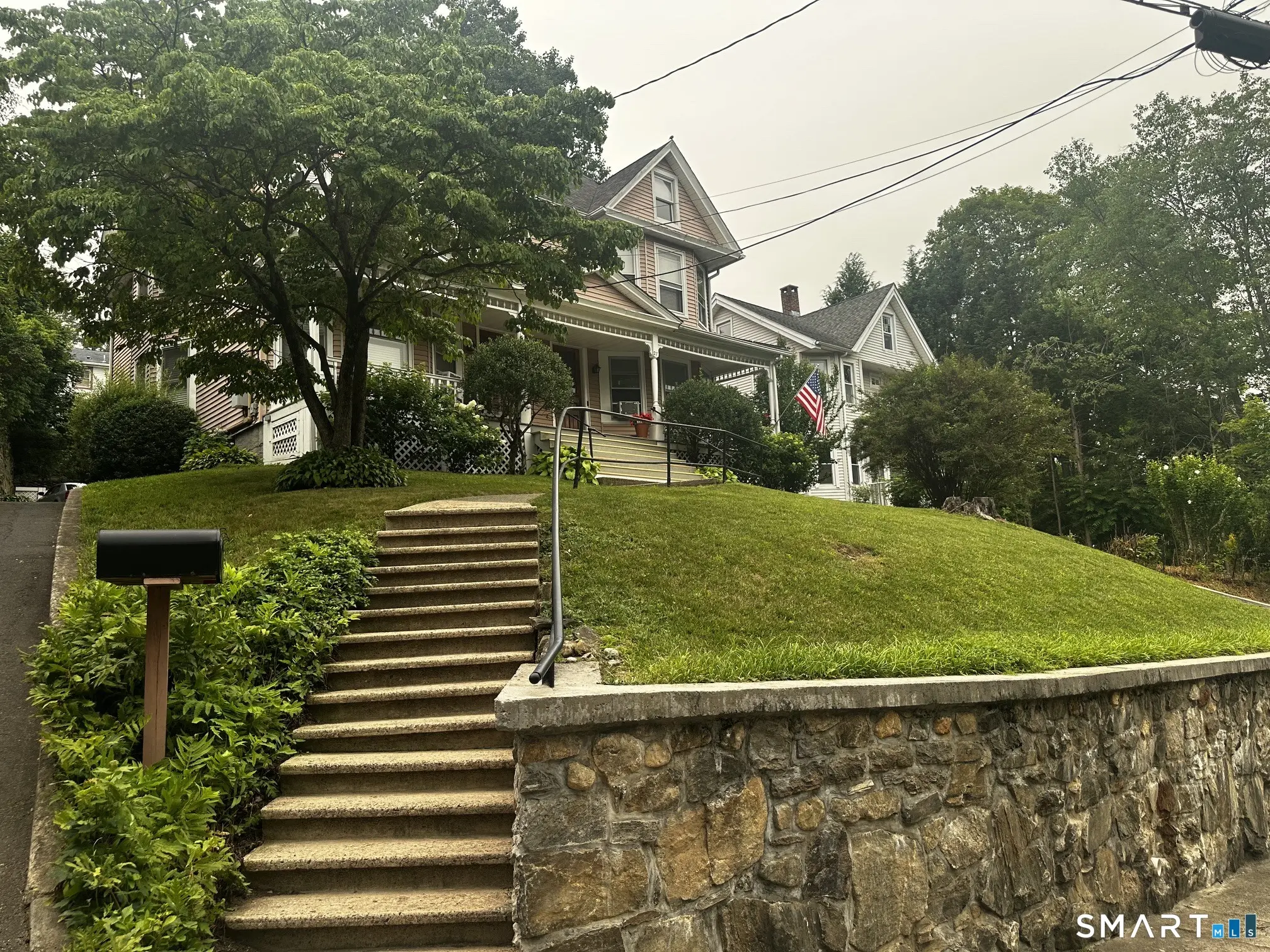 27 Salem Street, Naugatuck