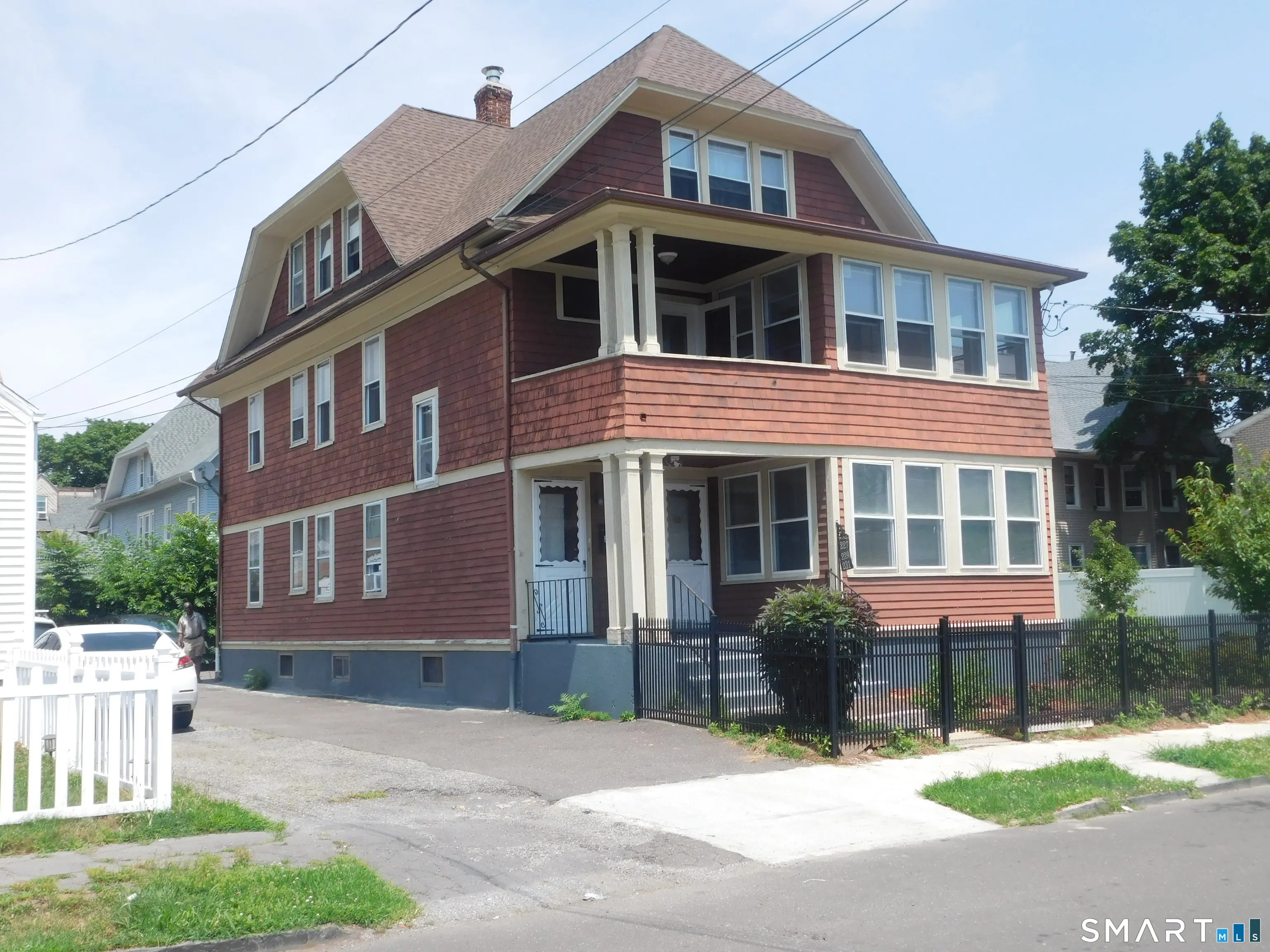 227-231 Edna Avenue 3, Bridgeport