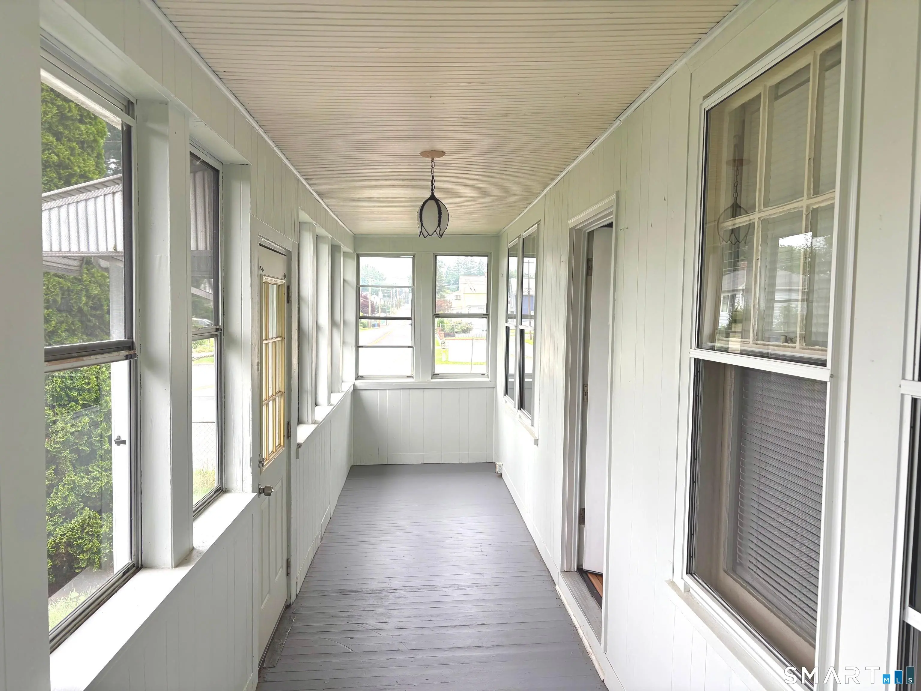 565 Sylvan Avenue, Waterbury